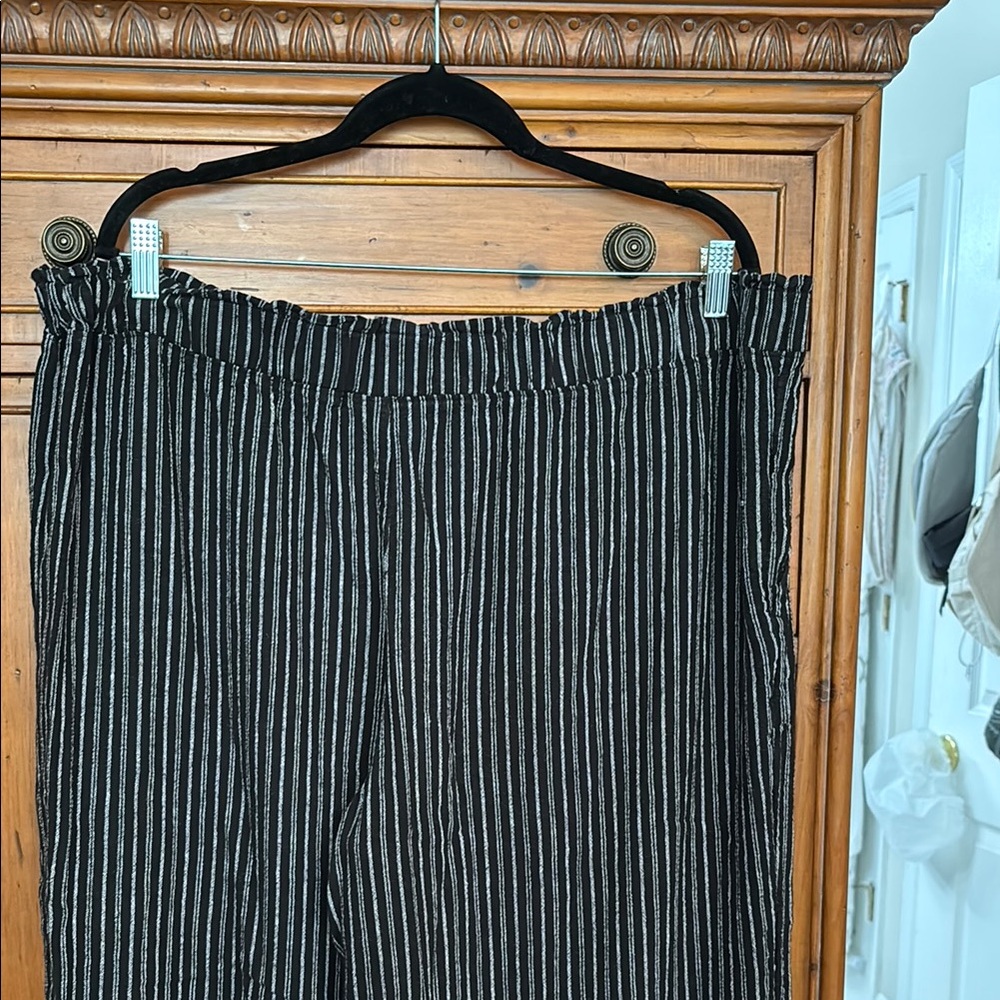 Black and White Striped Pants - Picture 2 of 4